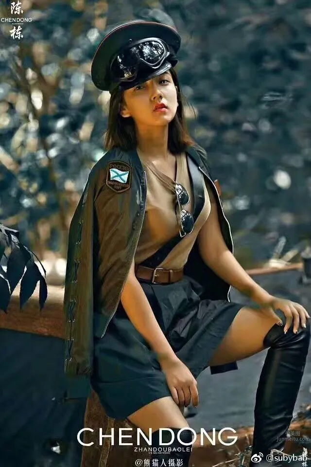 维族美女苏比 微博时尚私房写真_0