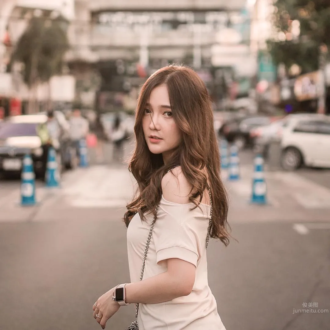 泰國正妹Rossarin甜美可人 超兇比基尼讓人浮想聯翩 27