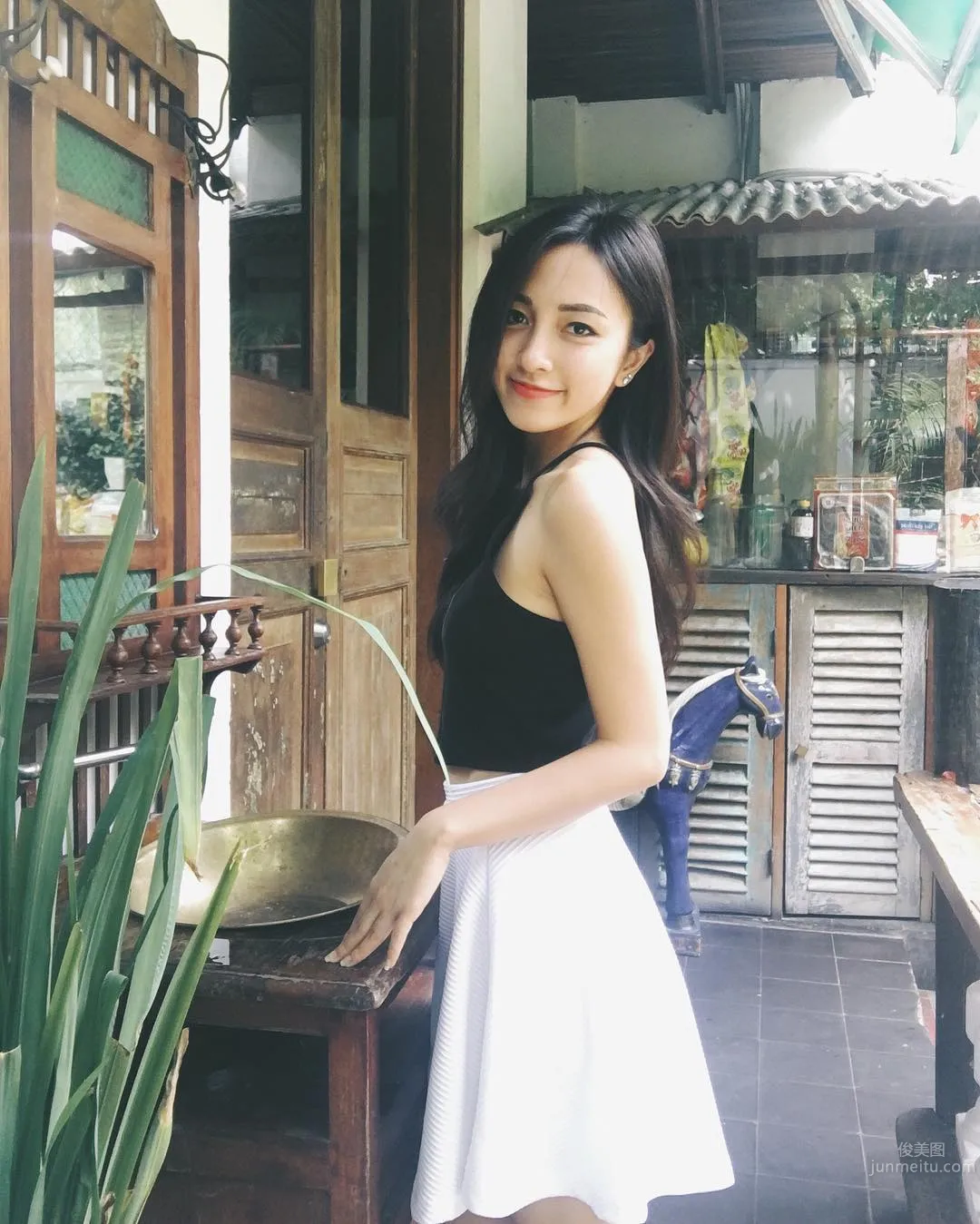 越南禦姐Jessie Luong 冷豔指數爆表的美人 14