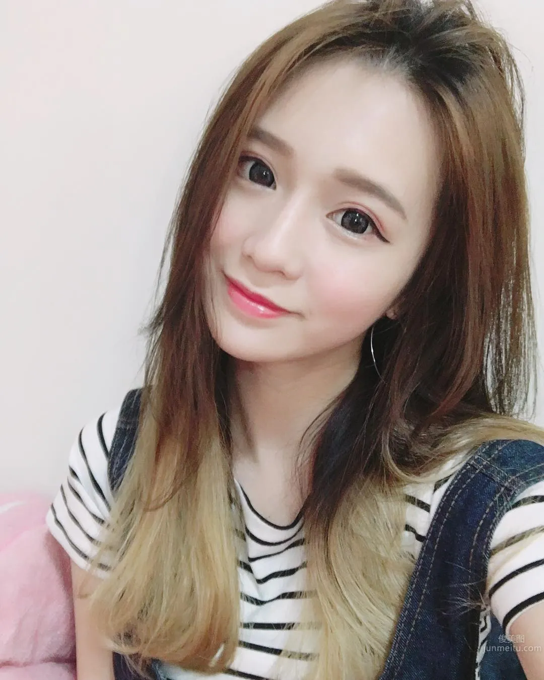 超萌清純正妹許紋毓 無辜迷人笑容最吸睛 11