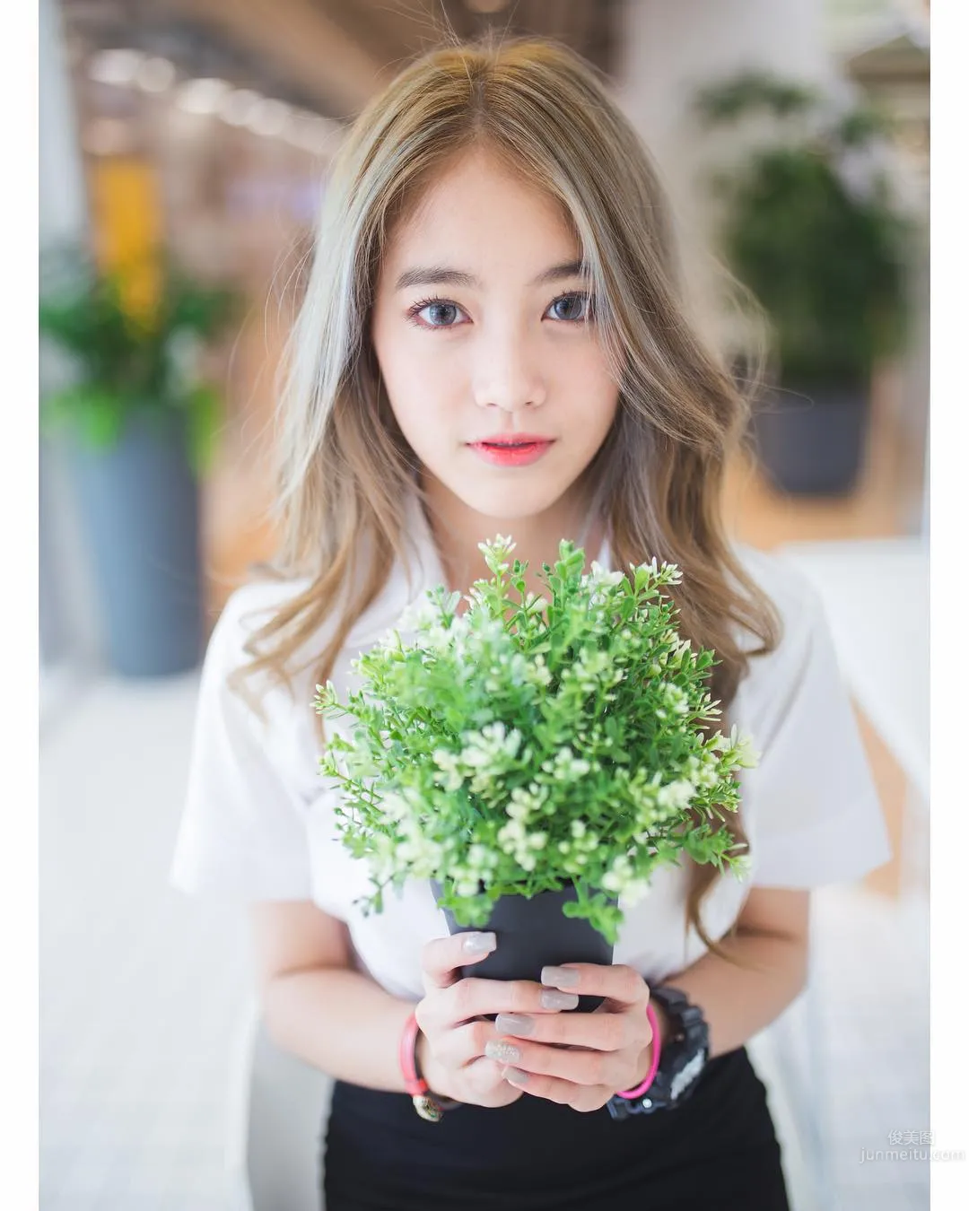 清纯美女Pimploy Chitranapawong唯美写真_10