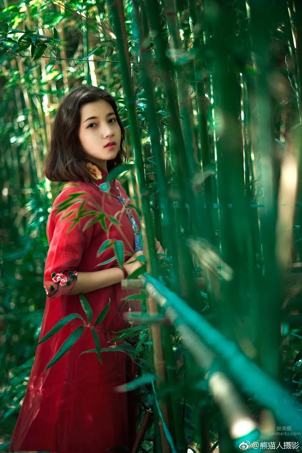 维族美女苏比 微博时尚私房写真_59