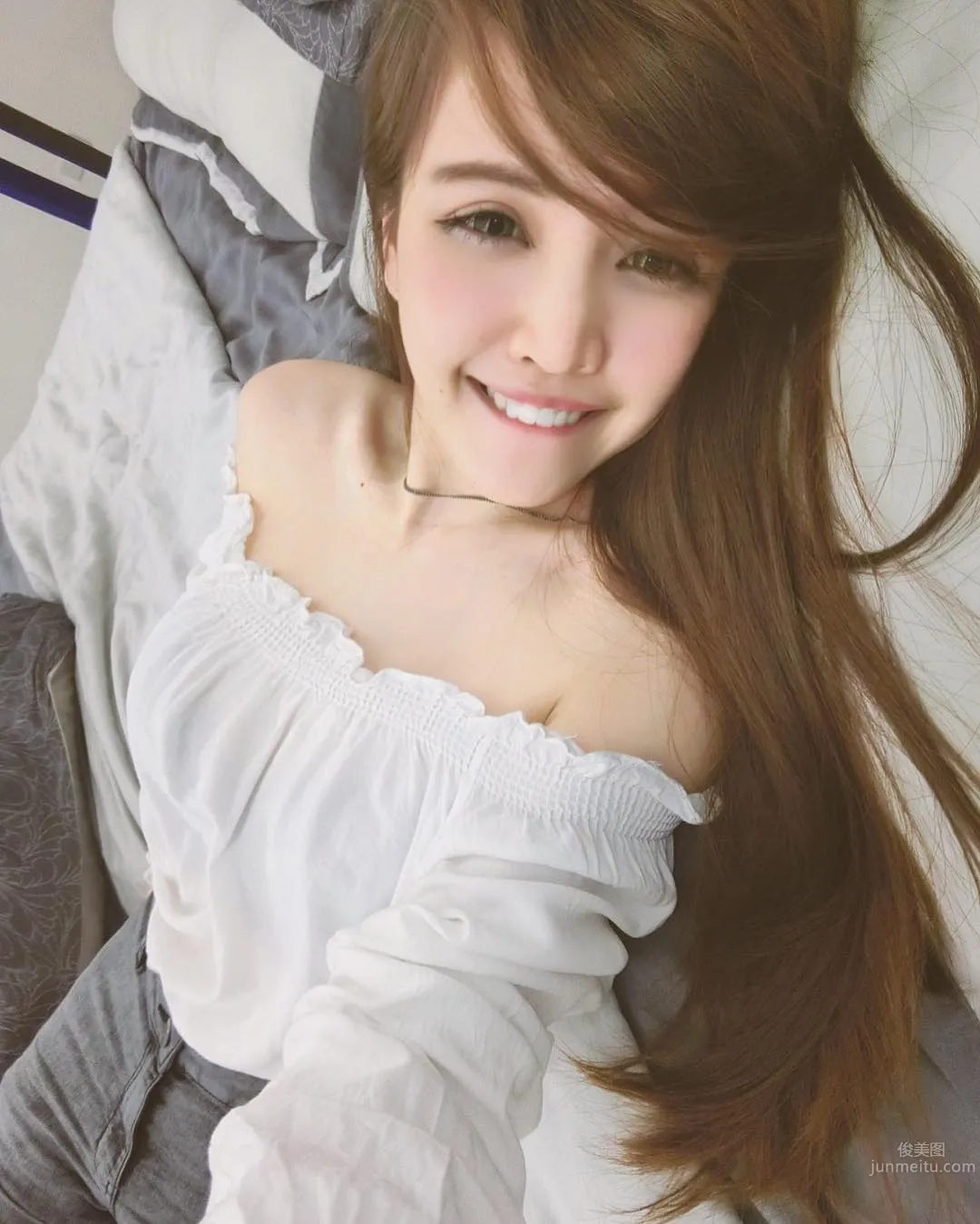 長腿正妹Kate譚凱芸 養眼比基尼解放好身材 5
