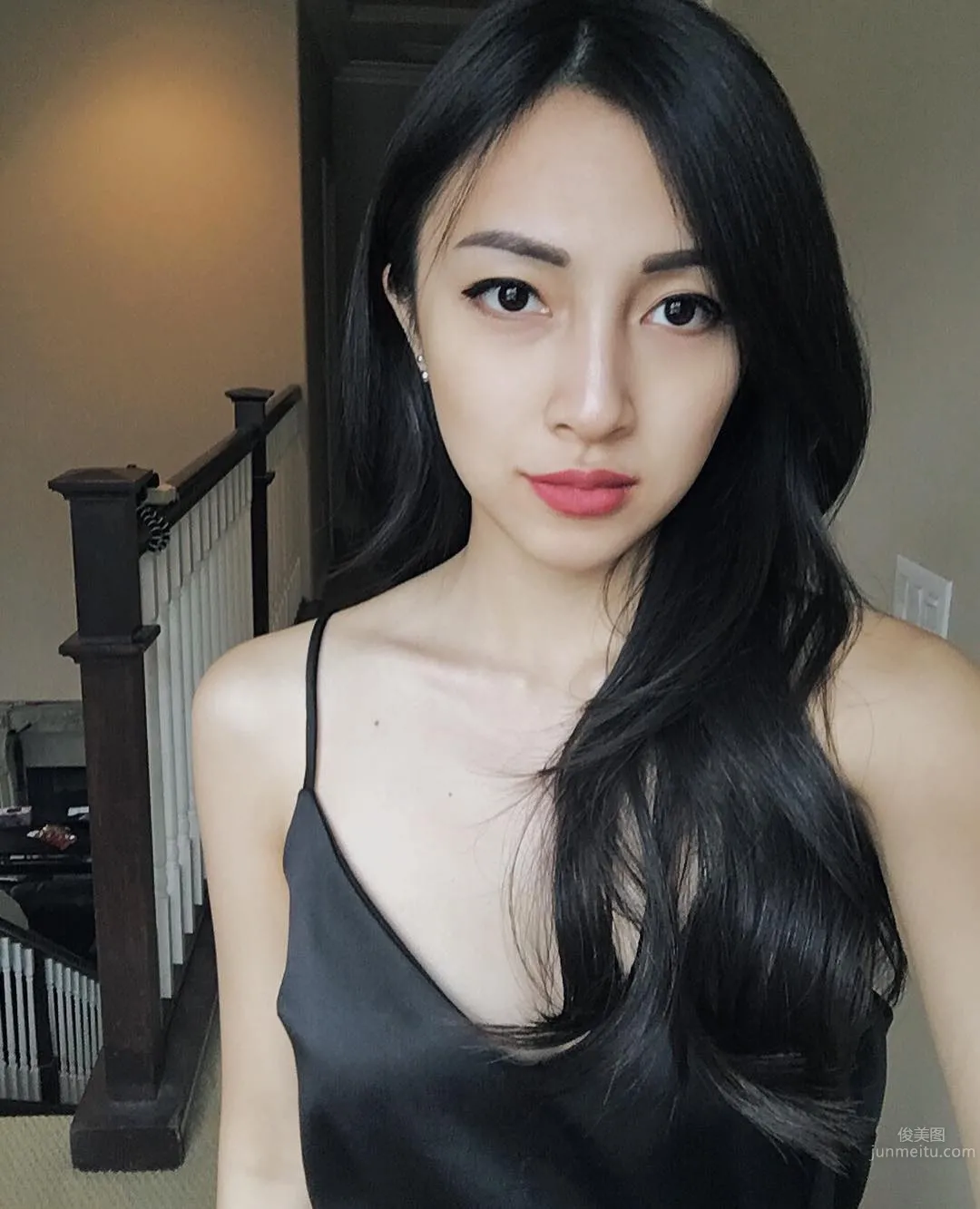 越南禦姐Jessie Luong 冷豔指數爆表的美人 18