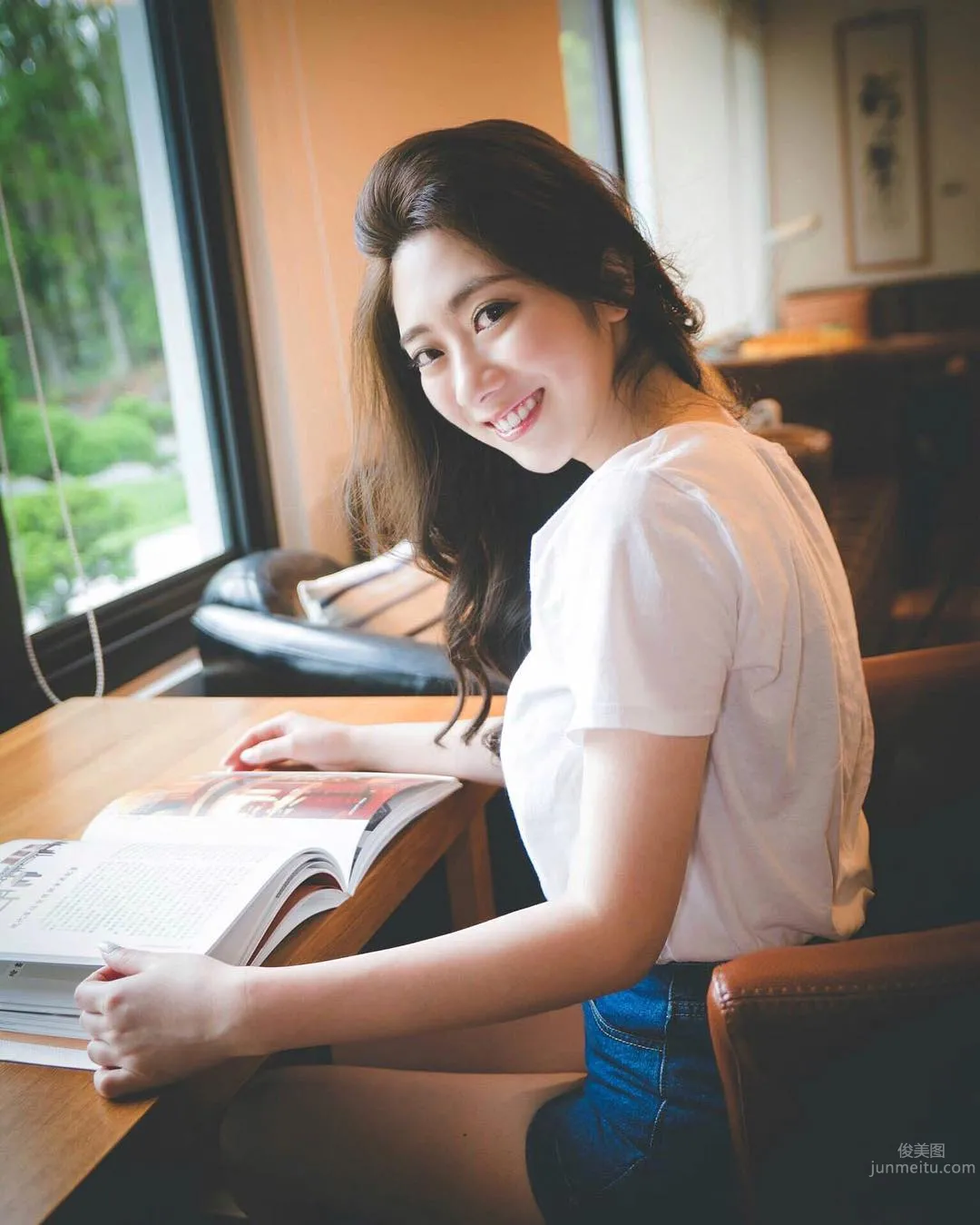 台灣正妹Cady Huang 超兇上圍笑容滿分 10