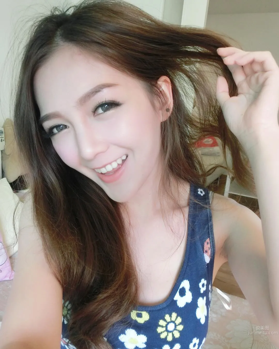 泰国正妹Rossarin甜美可人 超凶比基尼让人浮想联翩_2