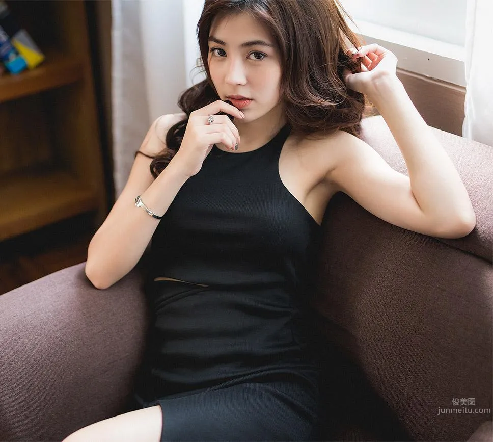 泰國女神Tadshanok Chulanond家居唯美系寫真 19