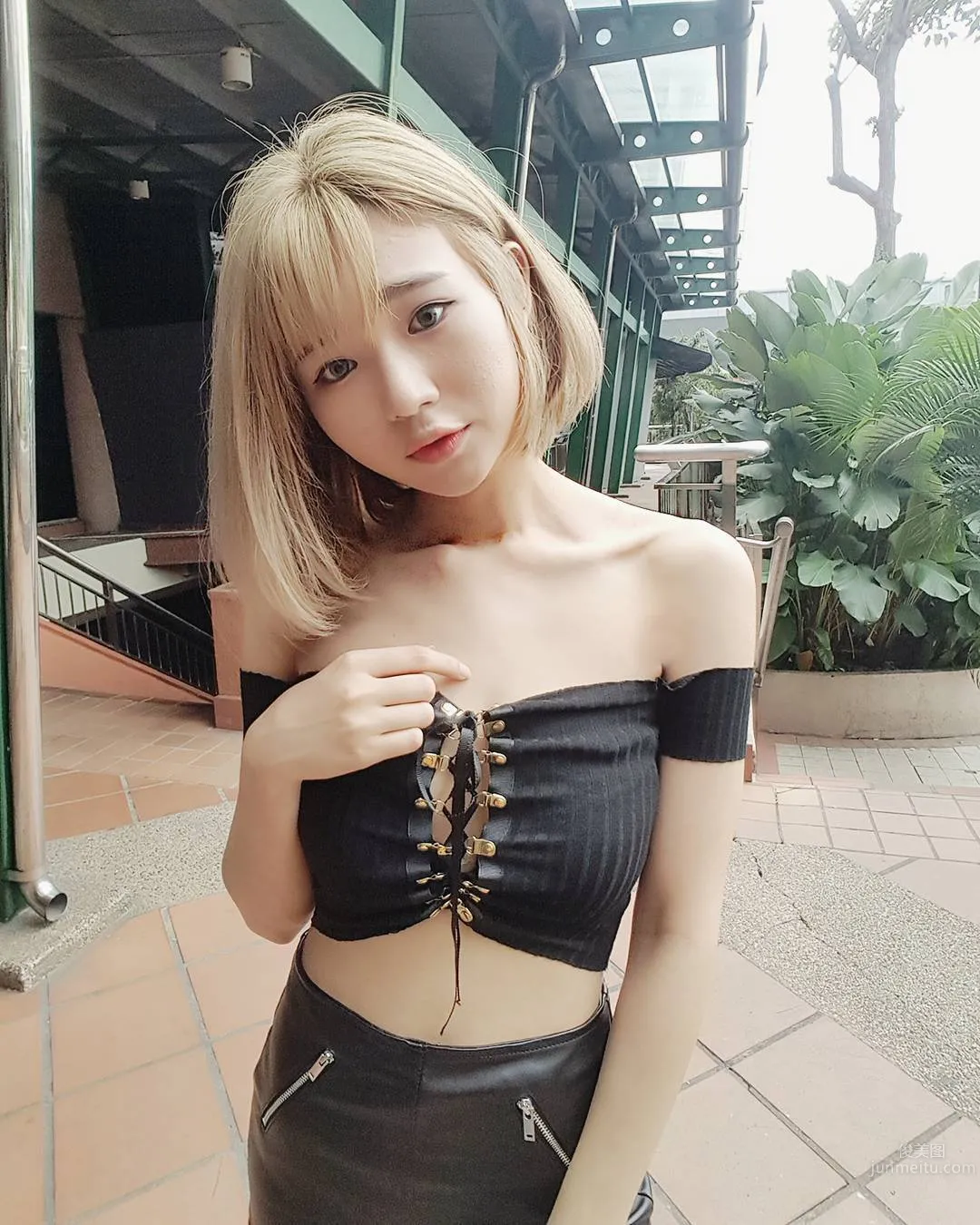 大馬蘿莉Sylvia Tan 小隻馬也有好身材 27