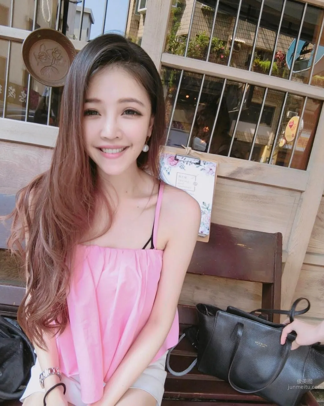 長腿正妹Kate譚凱芸 養眼比基尼解放好身材 26