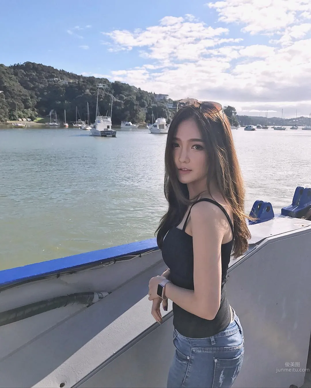 泰國正妹Rossarin甜美可人 超兇比基尼讓人浮想聯翩 29