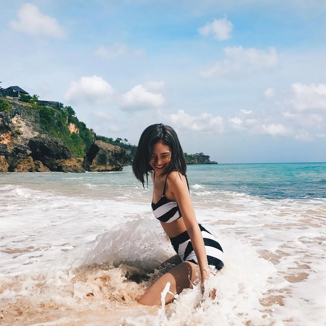 中华小姐冠军李嘉咛 五年后依然那么美_24