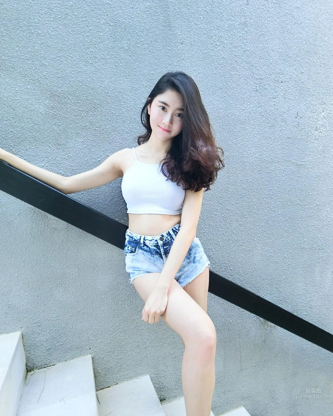 馬來西亞妹子Evelynyinn 氣質滿滿的能量少女 17