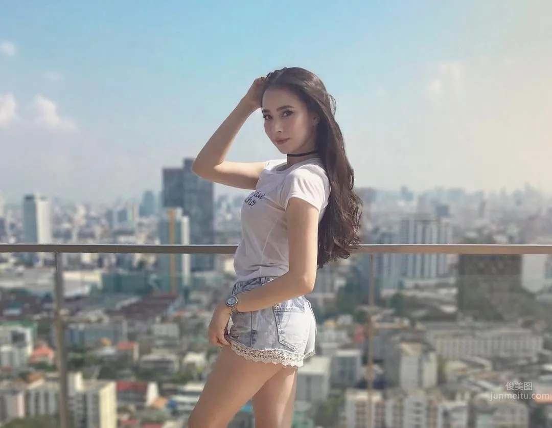泰美人Luna Ploy 性感比基尼完美曲線 18