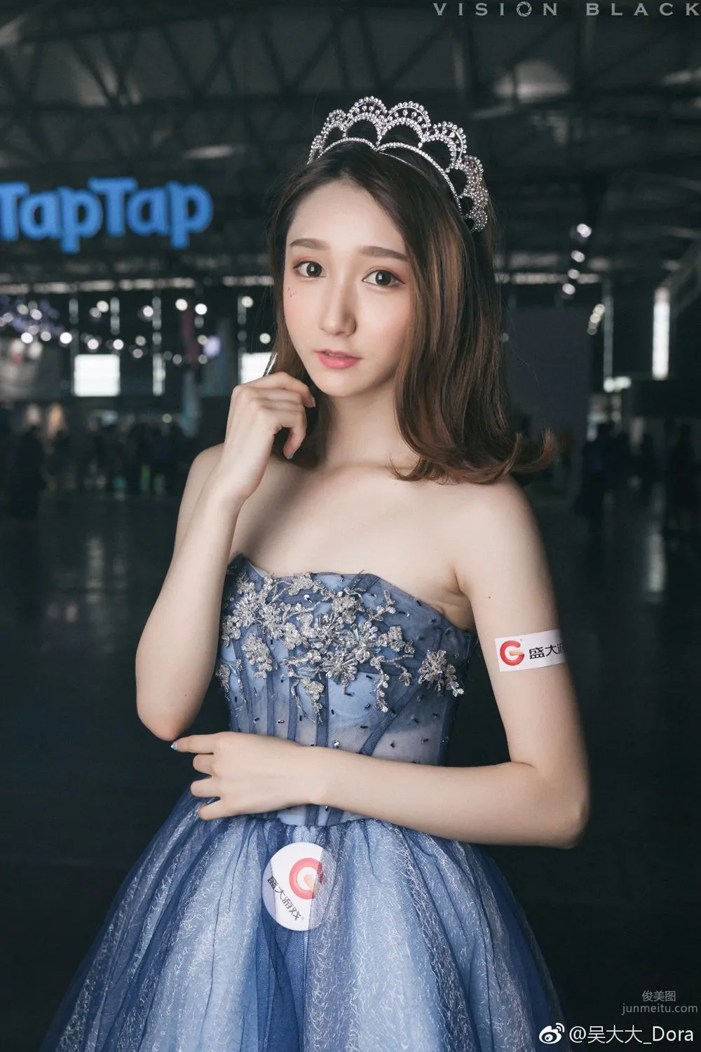 吴大大Dora- 2017CJ盛大游戏showgirl_0