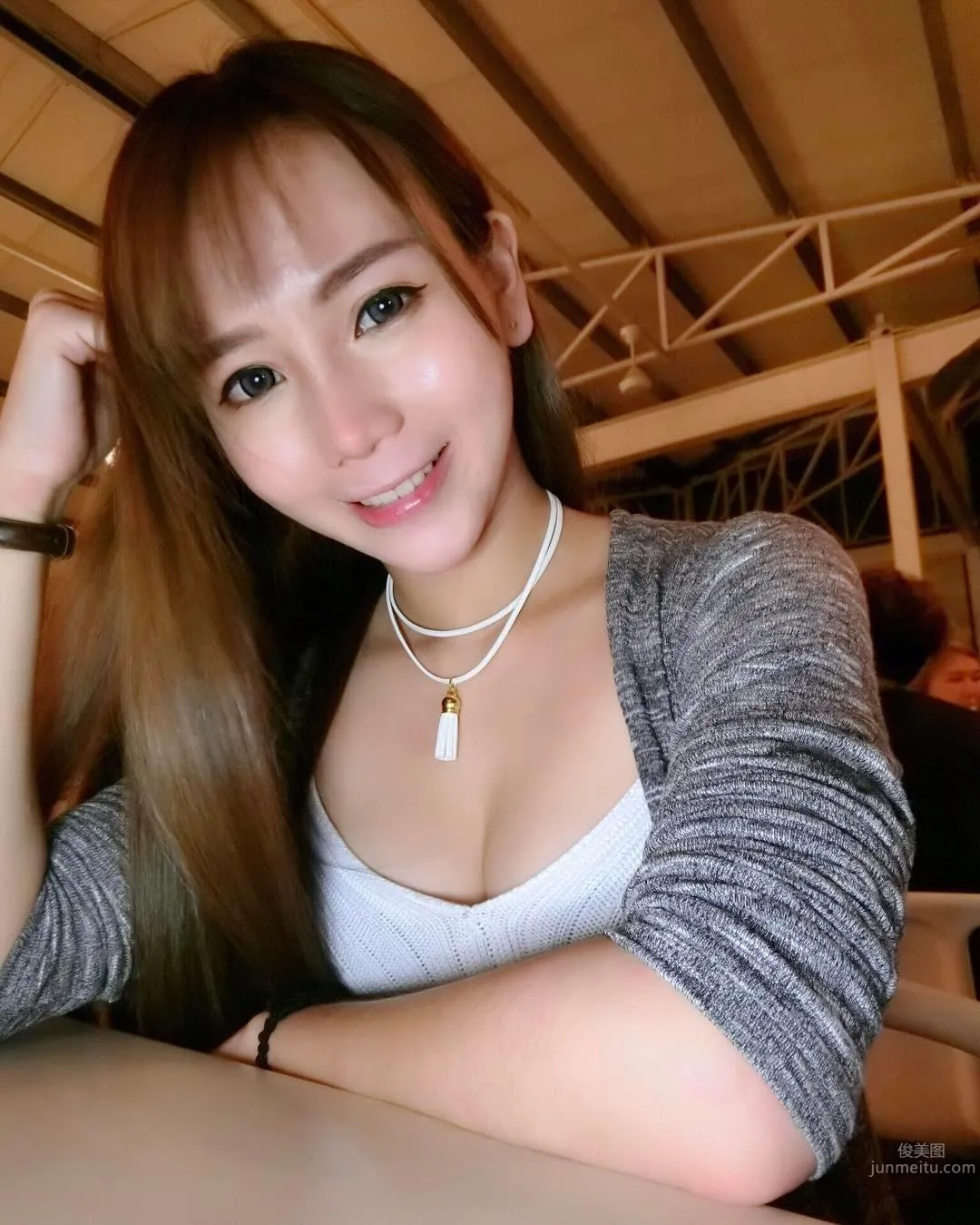 Evonne Chou- 超甜美的馬來正妹 19