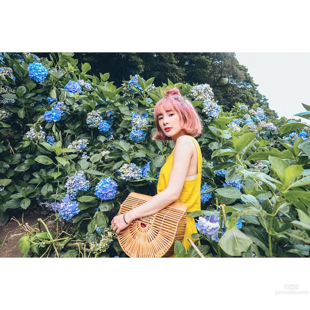 台灣美妝博主田以熙 身材飽滿的小隻馬美人 20