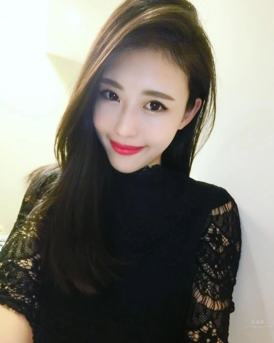 護理系校花Hannah Chin 轉型空姐俏麗私房照 2