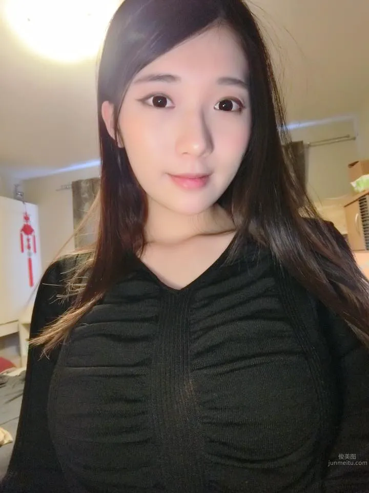 台灣正妹謝薇安Vivian 最養眼人妻私房照 7