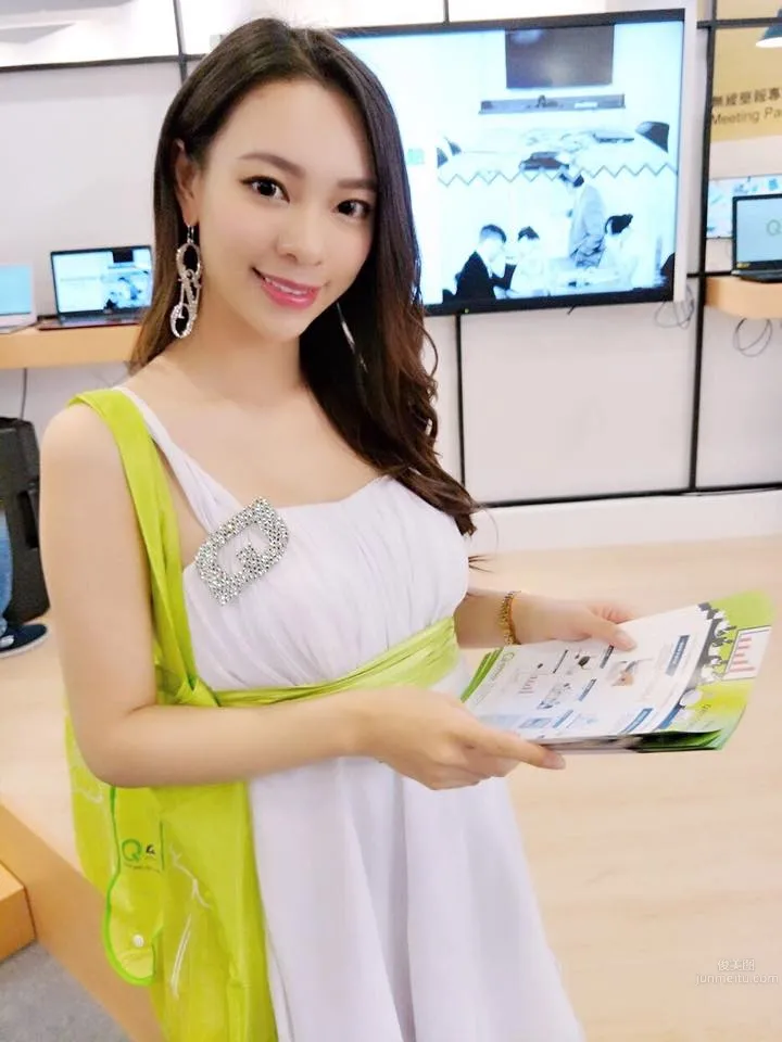 甜美正妹小麥MaiMai 車展遊戲展都是焦點 13