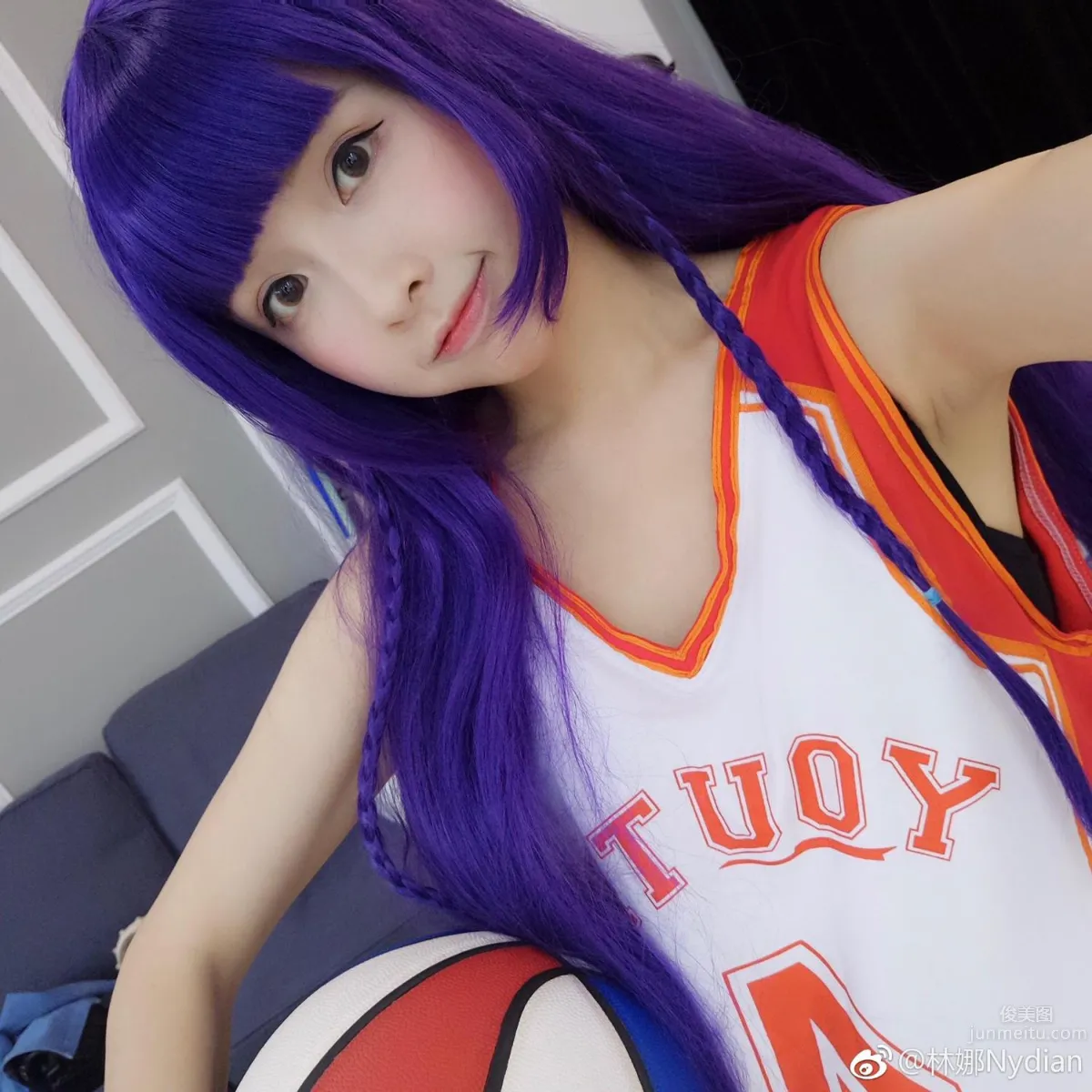 林娜Nydian- 2017CJ showgirl的微博私房照 5