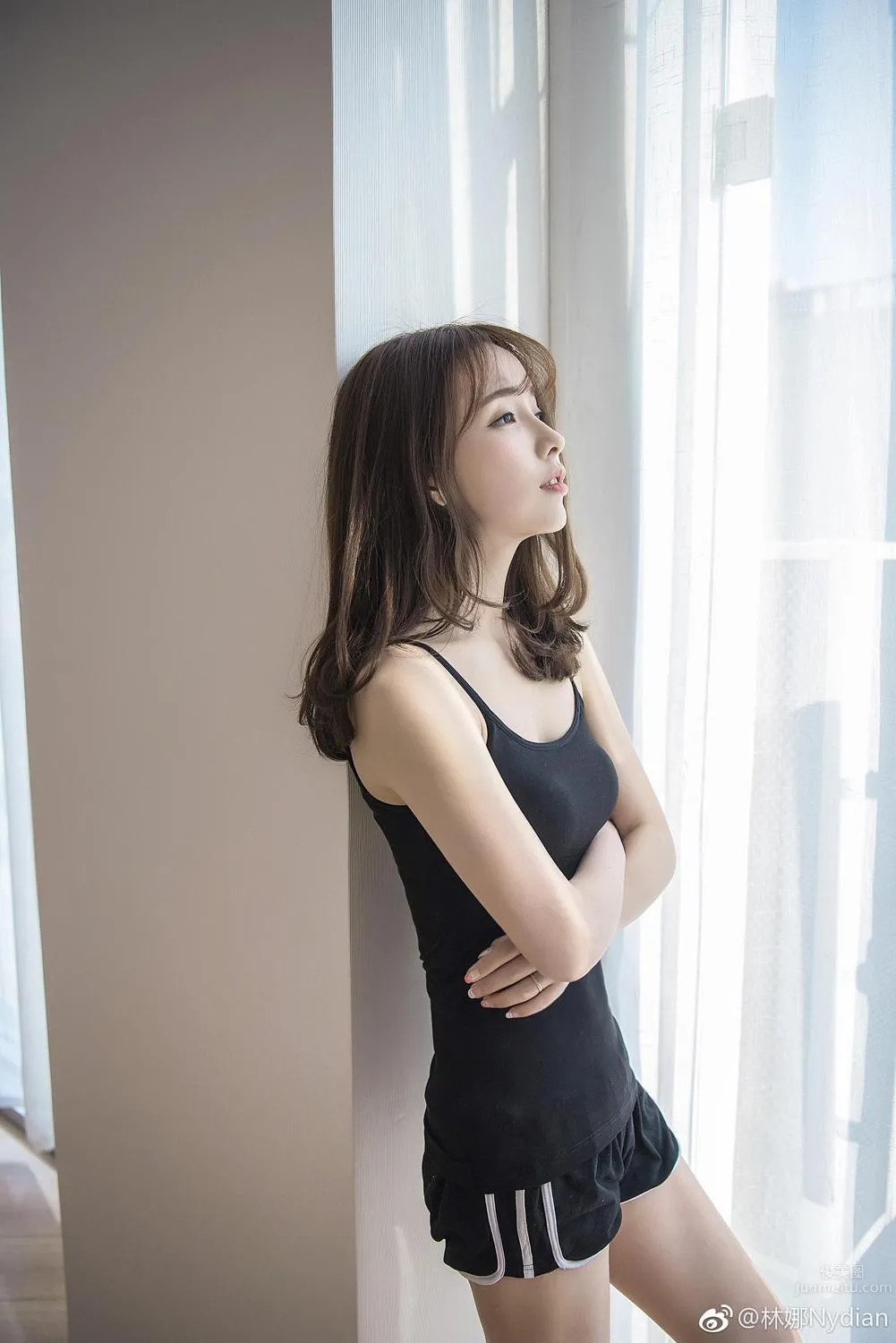 林娜Nydian- 2017CJ showgirl的微博私房照 11