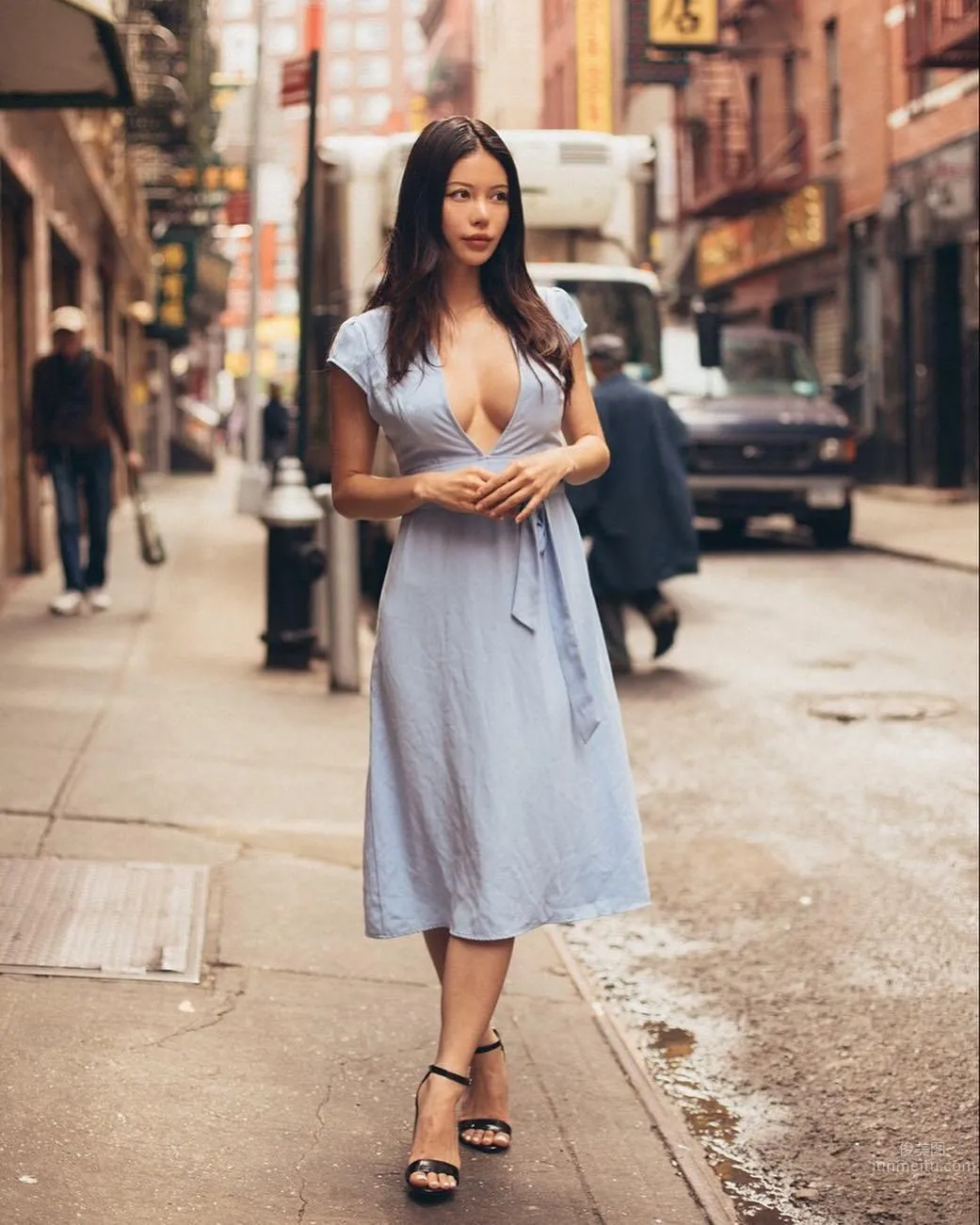 Emily Minju Lee- 韓籍美國賽車麻豆私房照 33