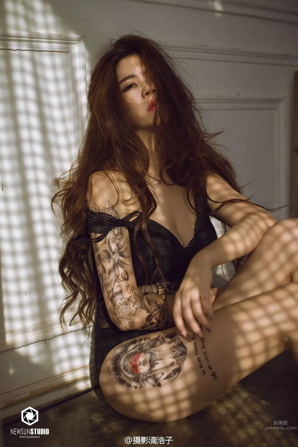 冷豔模特劉心妮 微博私房寫真 17