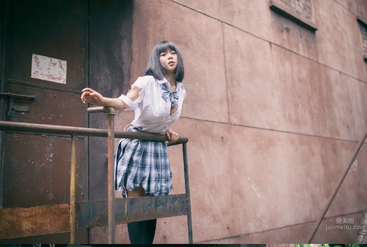 橘由紀Yuki- 校園暴力寫真《破蛹》序章 17