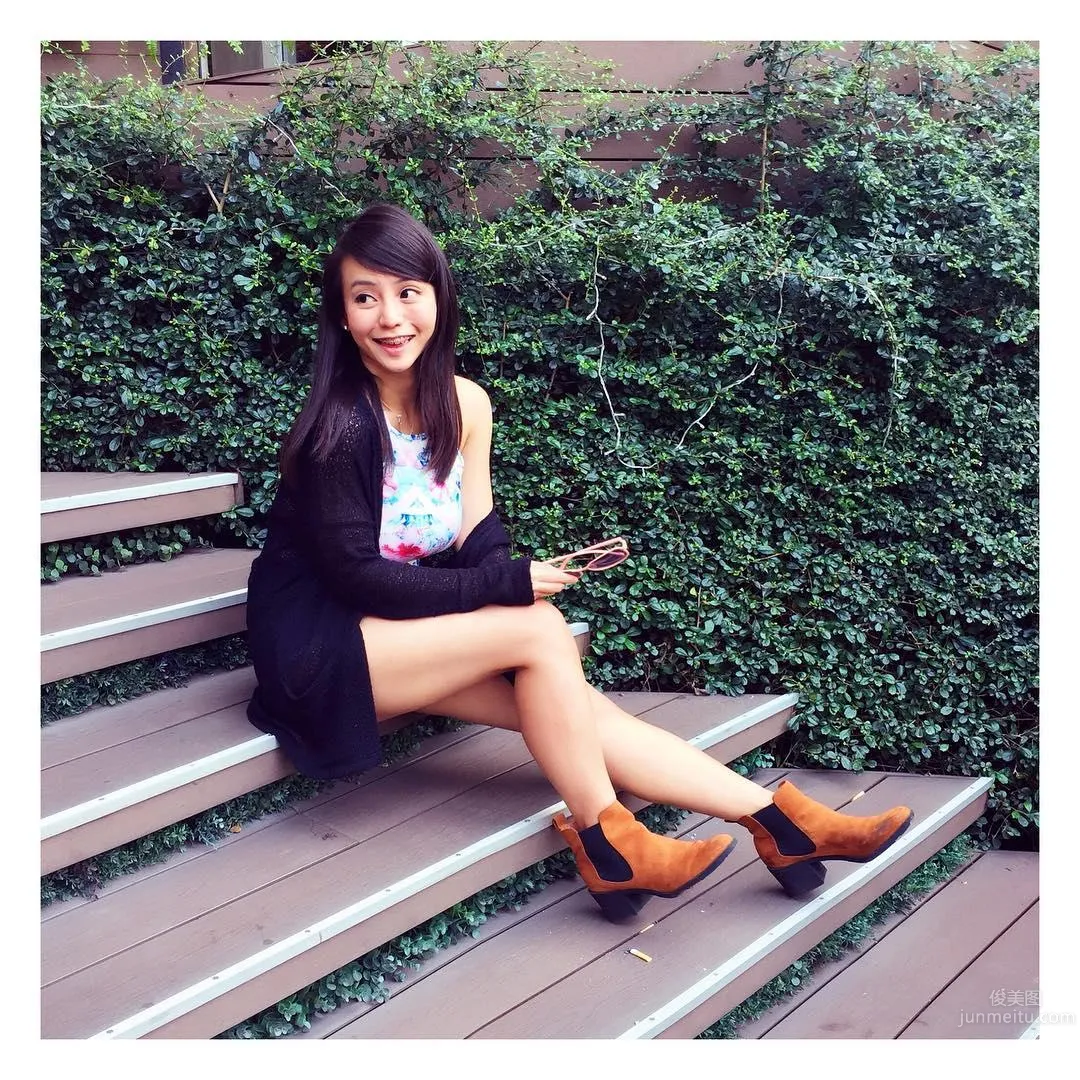 新加坡正妹VerySallyish 美女部落客的魔鬼身材 36