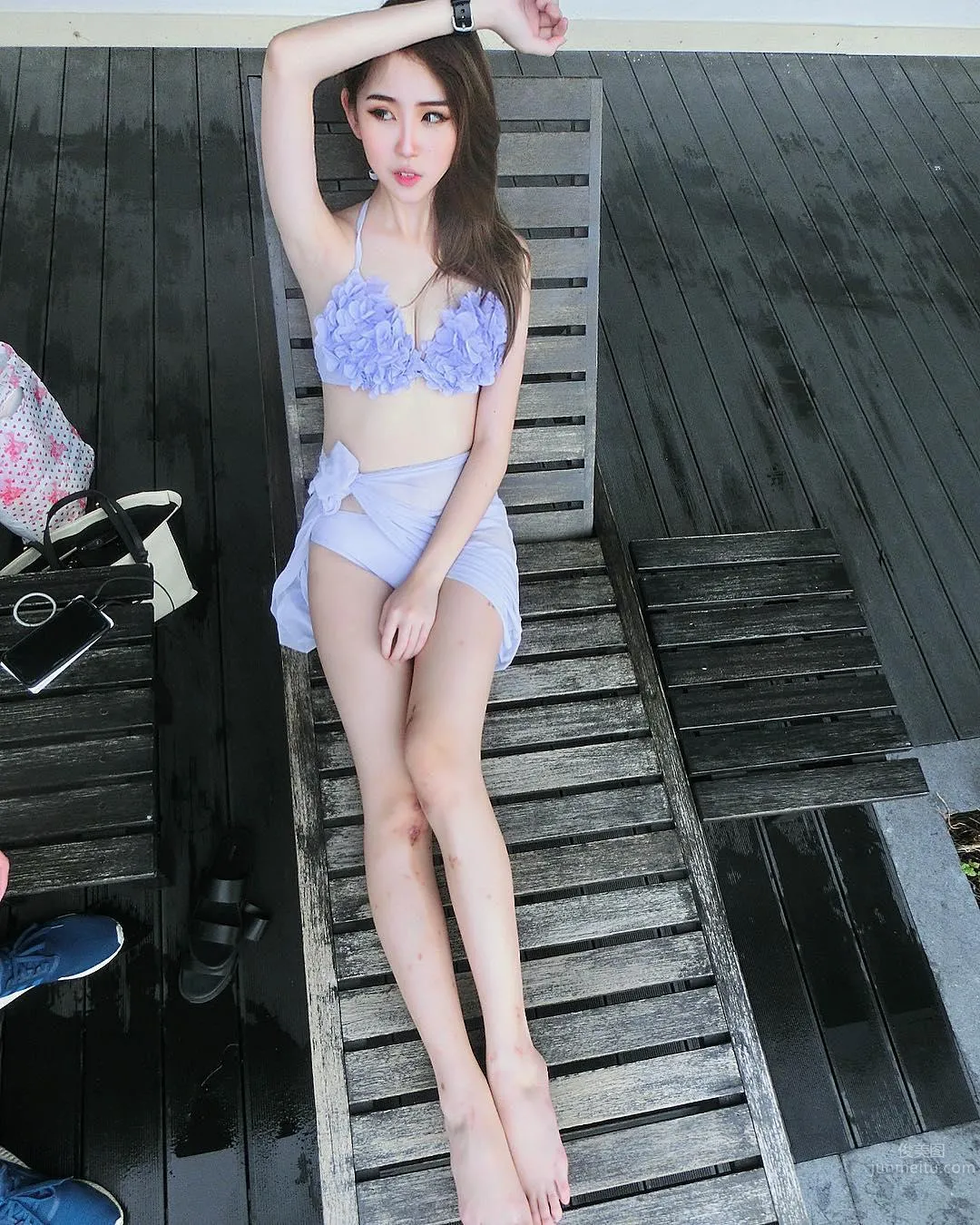 大馬柔佛正妹李佳麗 明星般氣質事業線深不見底 12