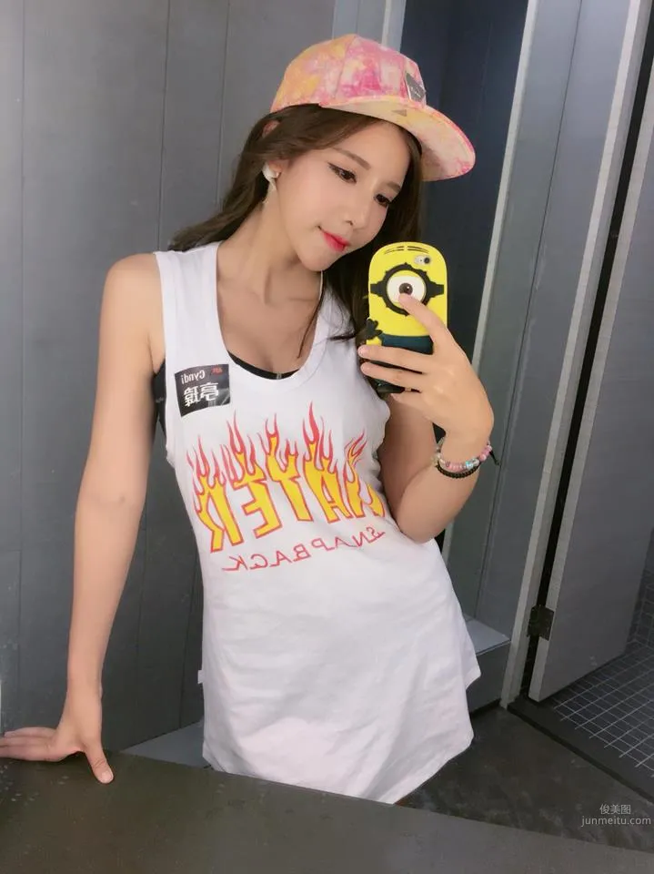 超可爱！女神Cyndi「美胸好身材」画面好犯规_28