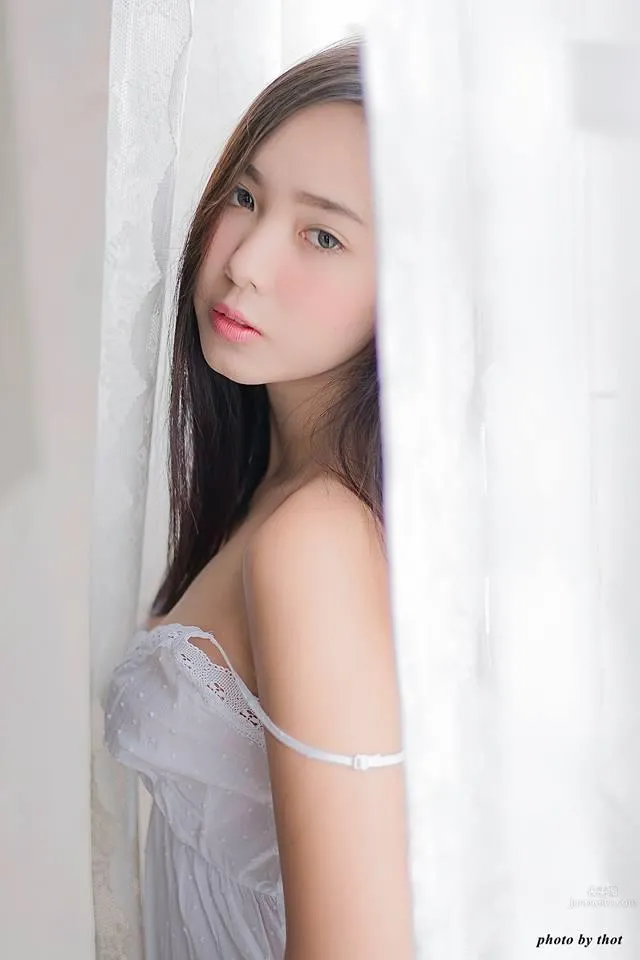 泰国清纯美女Nachpatcharawee asl家居唯美系私房写真_0