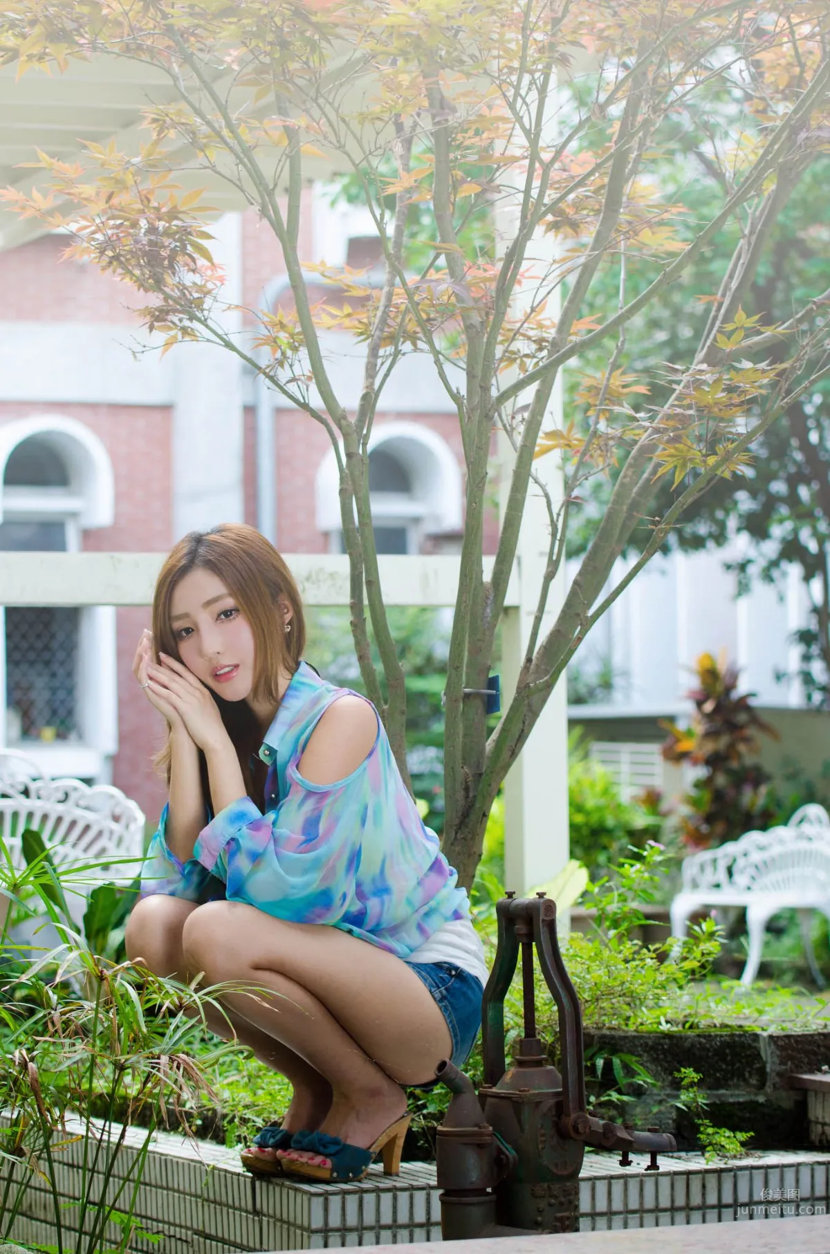 趙芸- 成熟女人戶外寫真系列四 48