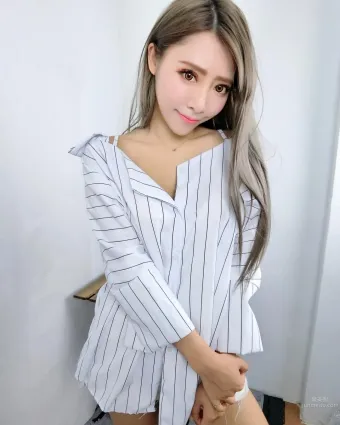 迷幻妖精唐琦琦 美胸馬甲線相得益彰
