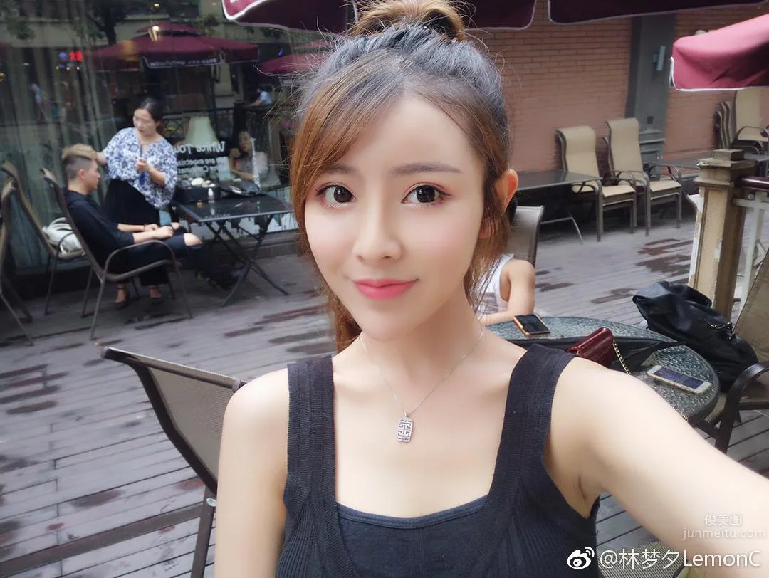 元氣少女林夢夕 清純面孔傲人身材 2