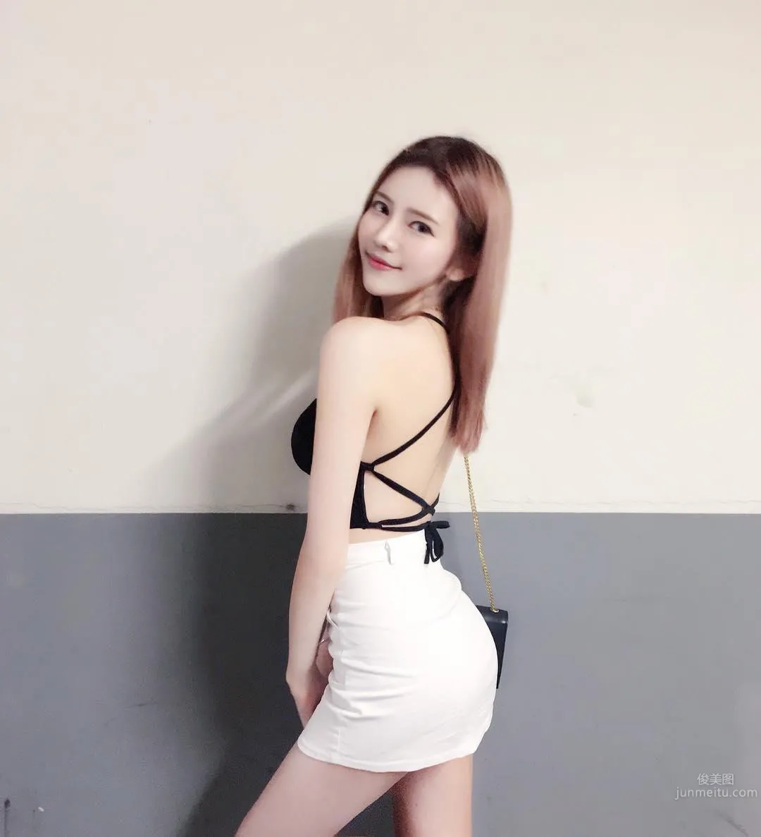 新加坡正妹王雪婷 雪肌修長細腿超吸睛 22