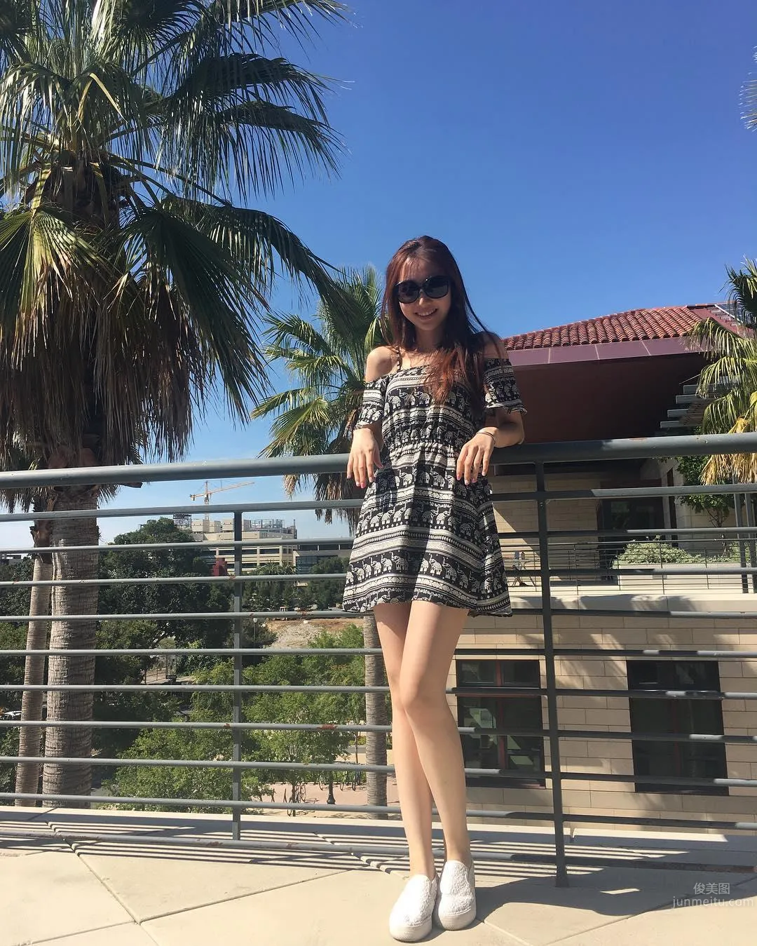 港姐亞軍何依婷IG私房美照 4