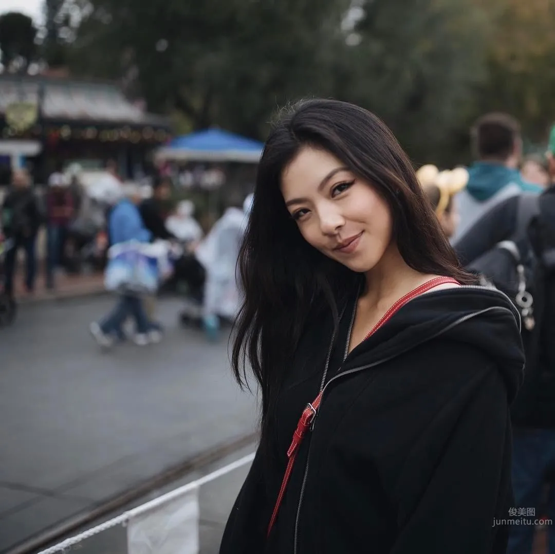 高爾夫甜心何沐妮 超人氣巧克力尤物 15