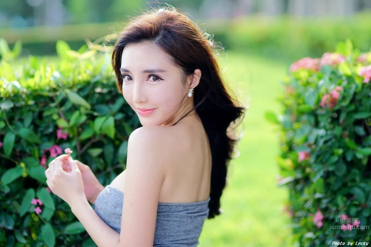 趙芸- 成熟女人戶外寫真系列七 15
