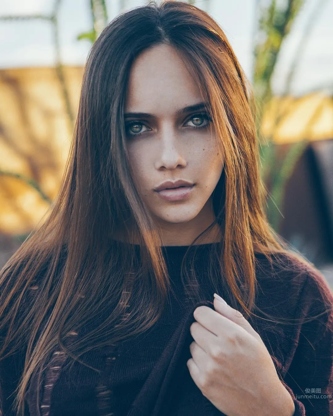 神秘美女Simona Taranu 照片少卻粉絲多 10