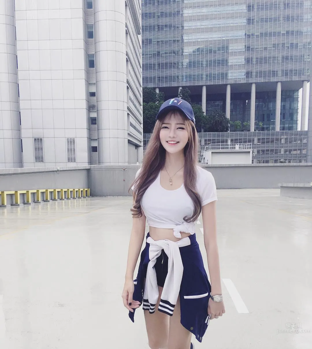 新加坡正妹王雪婷 雪肌修長細腿超吸睛 1