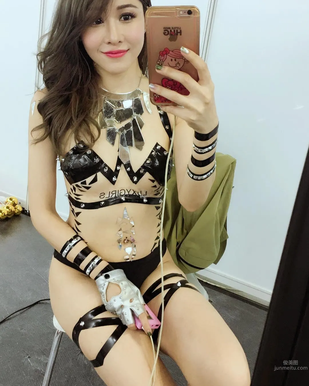 芽芽Swee- 性感女團Luxy Girls成員 10