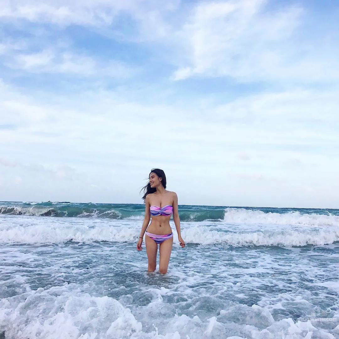 深圳正妹Macey Wan 吊帶上衣太緊身顔值太美 29