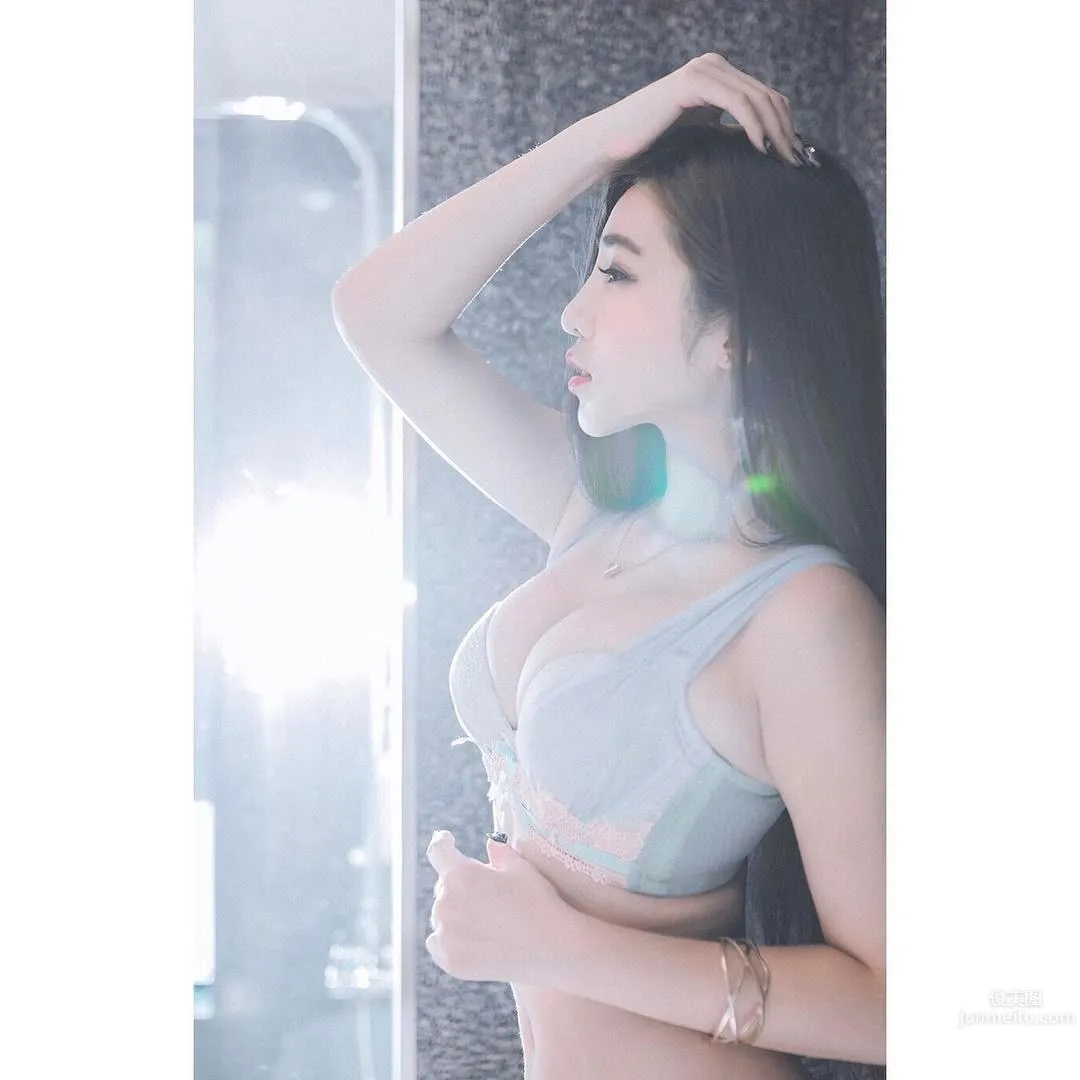 台灣正妹許薇安 教科書般的私房照 28