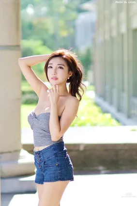 趙芸- 成熟女人戶外寫真系列七