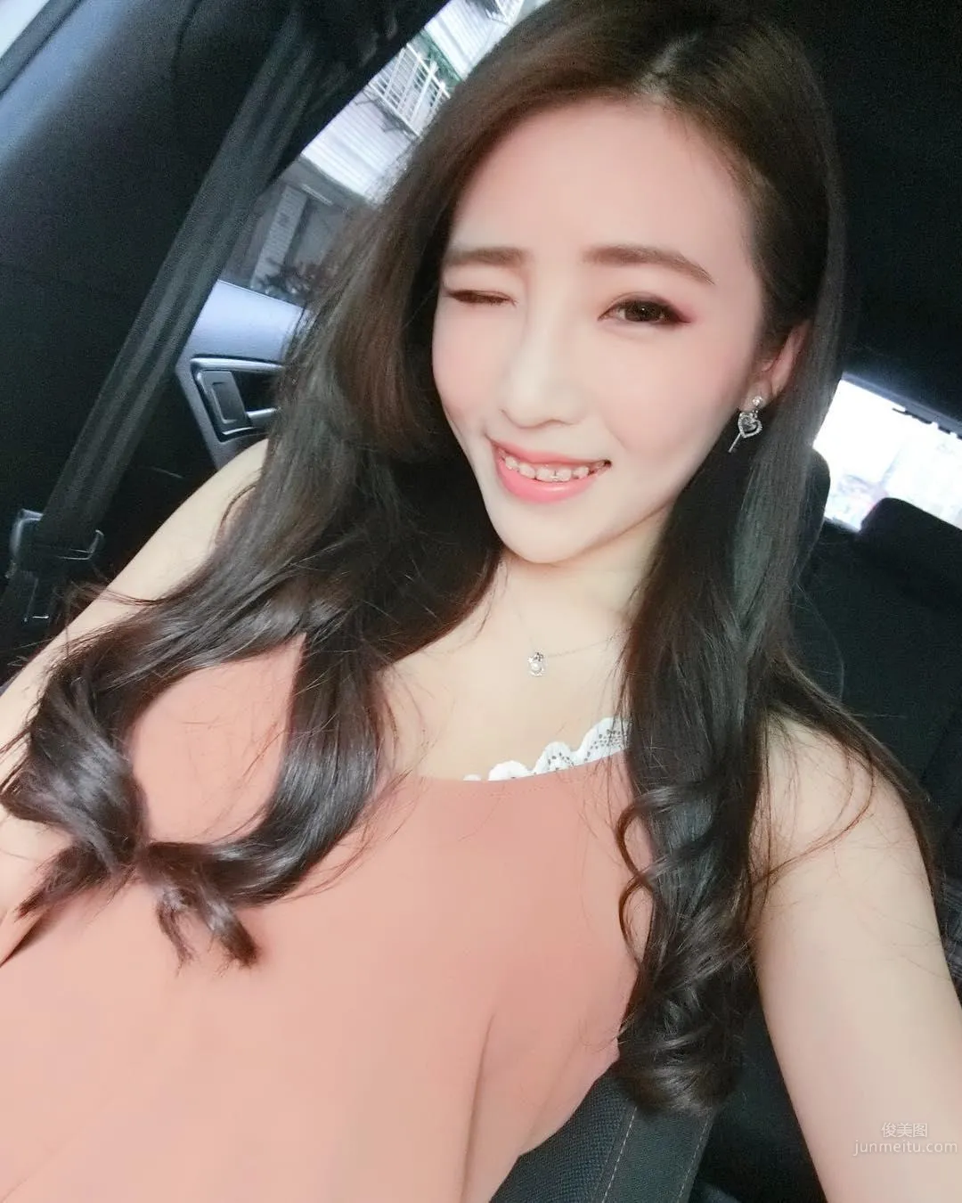 台灣正妹許薇安 教科書般的私房照 54