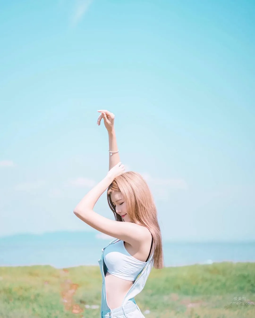 新加坡正妹王雪婷 雪肌修長細腿超吸睛 12