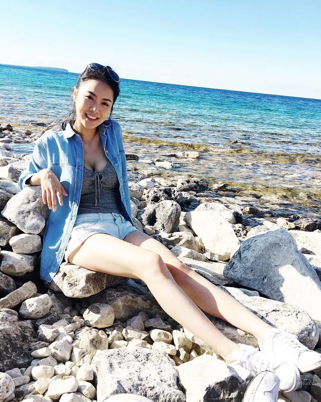 深圳正妹Macey Wan 吊帶上衣太緊身顔值太美 1
