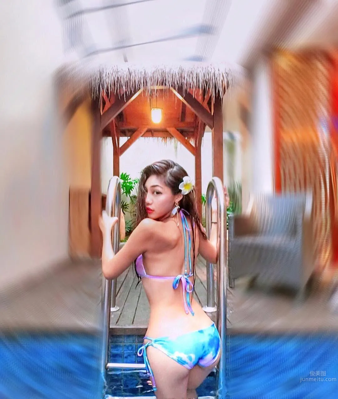 美女博客主林倩 抓住夏日的尾巴 48