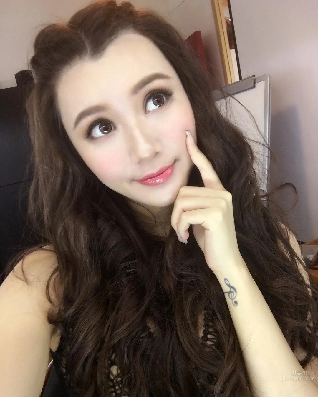 香港新晉演員陳美伊Ig私房美照 24